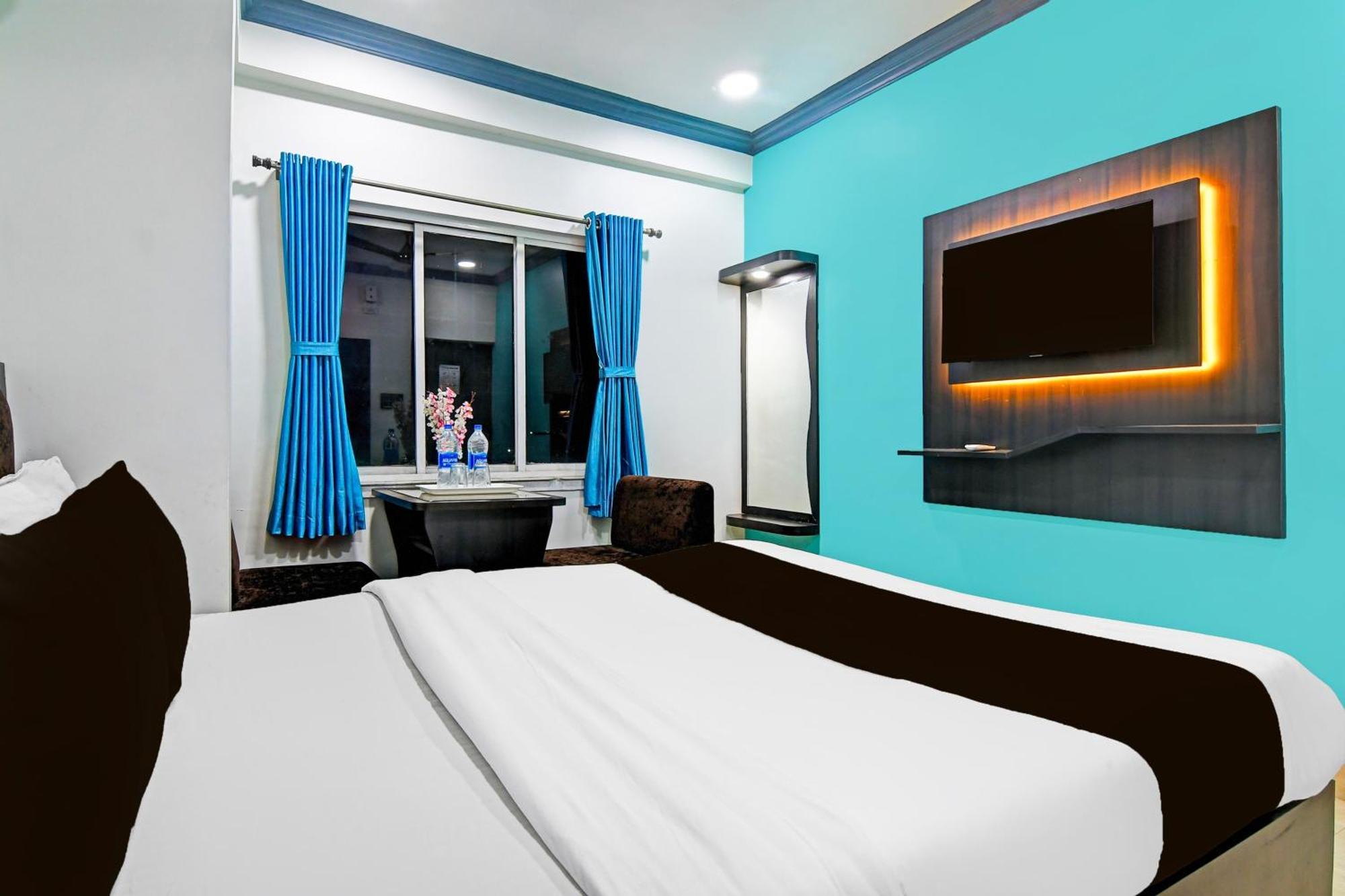 Hotel Collection O Near Dumdum Airport